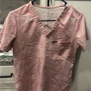 Figs women’s Light Pink cloud scrub top XS